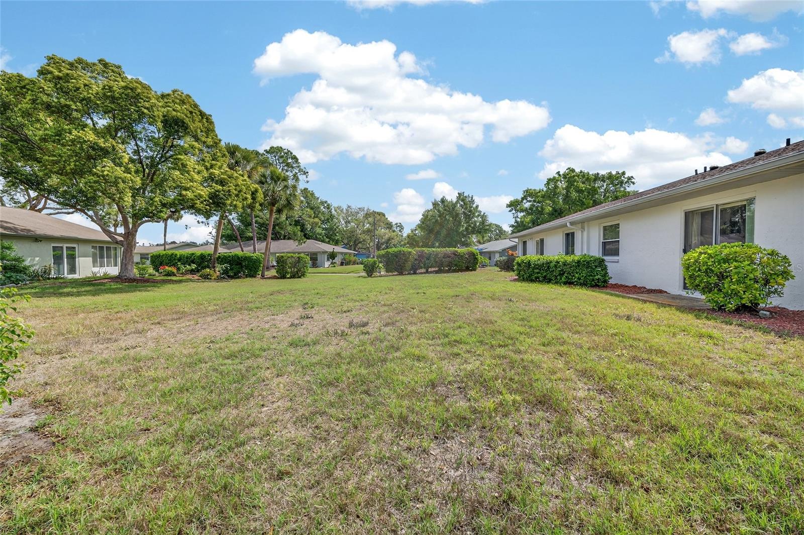 HIGHGATE B CONDO - Residential