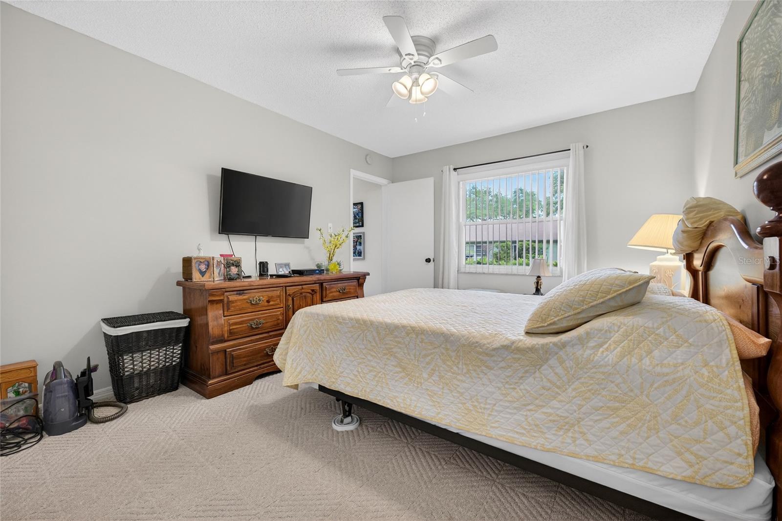 HIGHGATE B CONDO - Residential