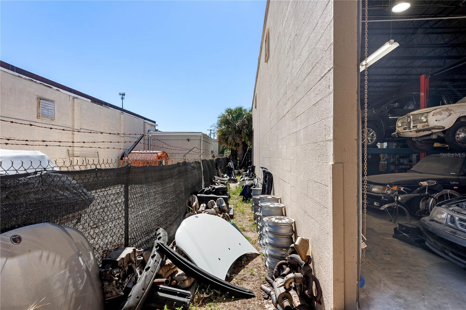 LAWNDALE ANNEX - Commercial Sale