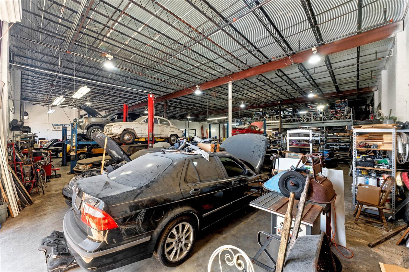 LAWNDALE ANNEX - Commercial Sale