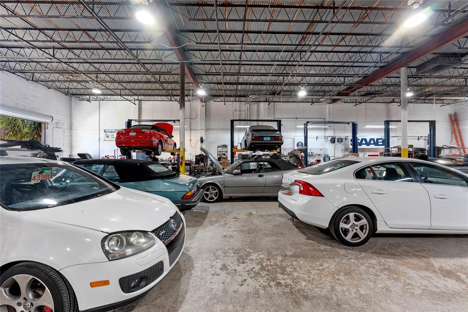 LAWNDALE ANNEX - Commercial Sale