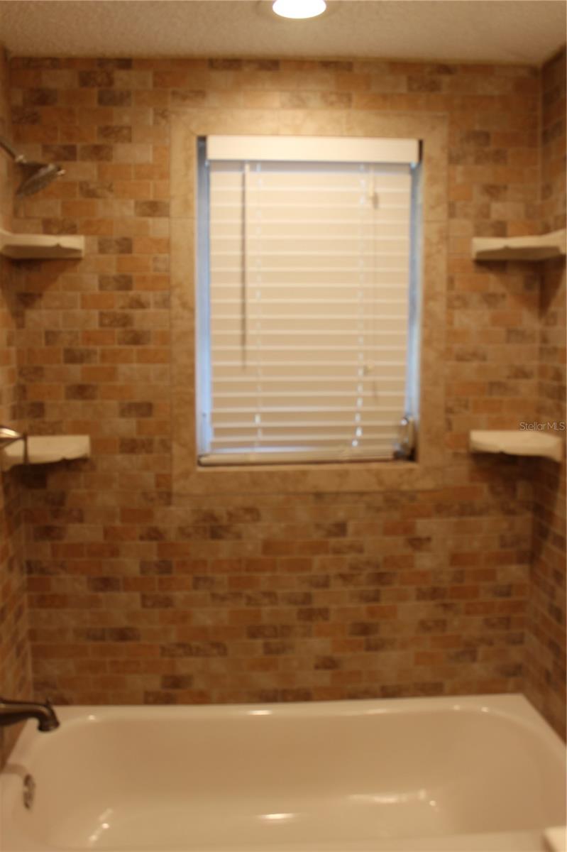 HERITAGE VILLAGE - Residential Lease