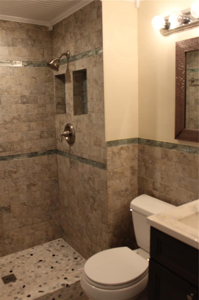 HERITAGE VILLAGE - Residential Lease