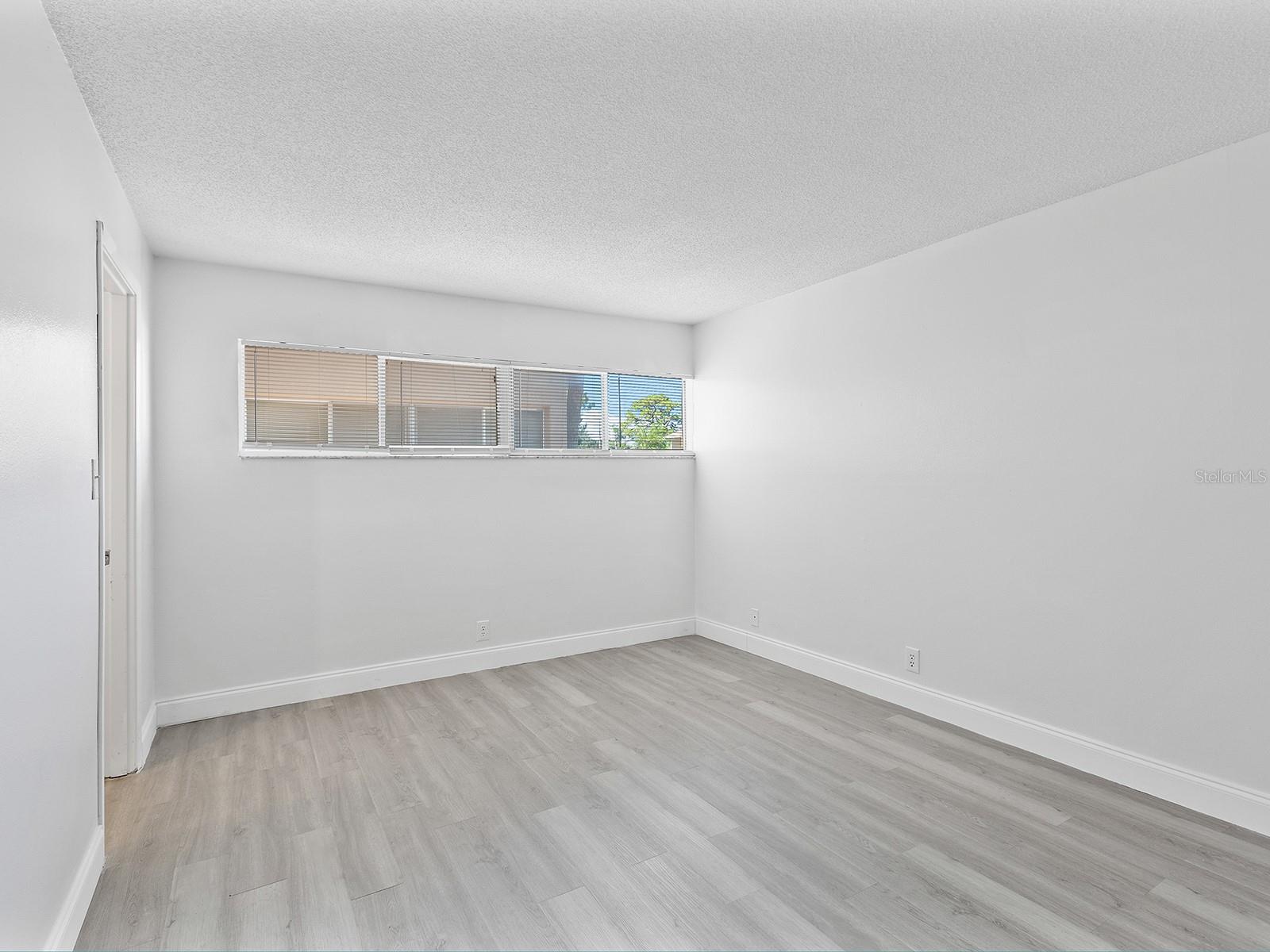 2763 WOODGATE LANE 101
