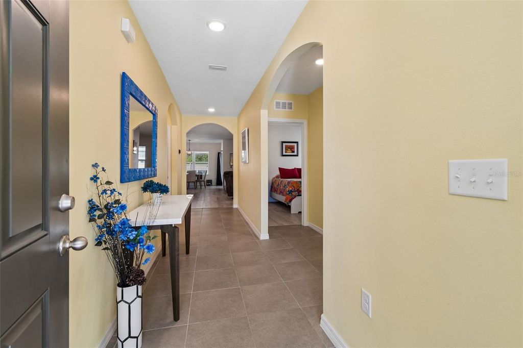Photo of 11913 Ledbury Commons Drive, Gibsonton, FL 33534 (MLS # TB8499115)