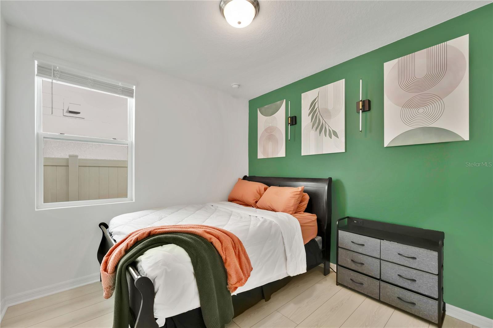 LAWSON DUNES SUB - Residential Lease