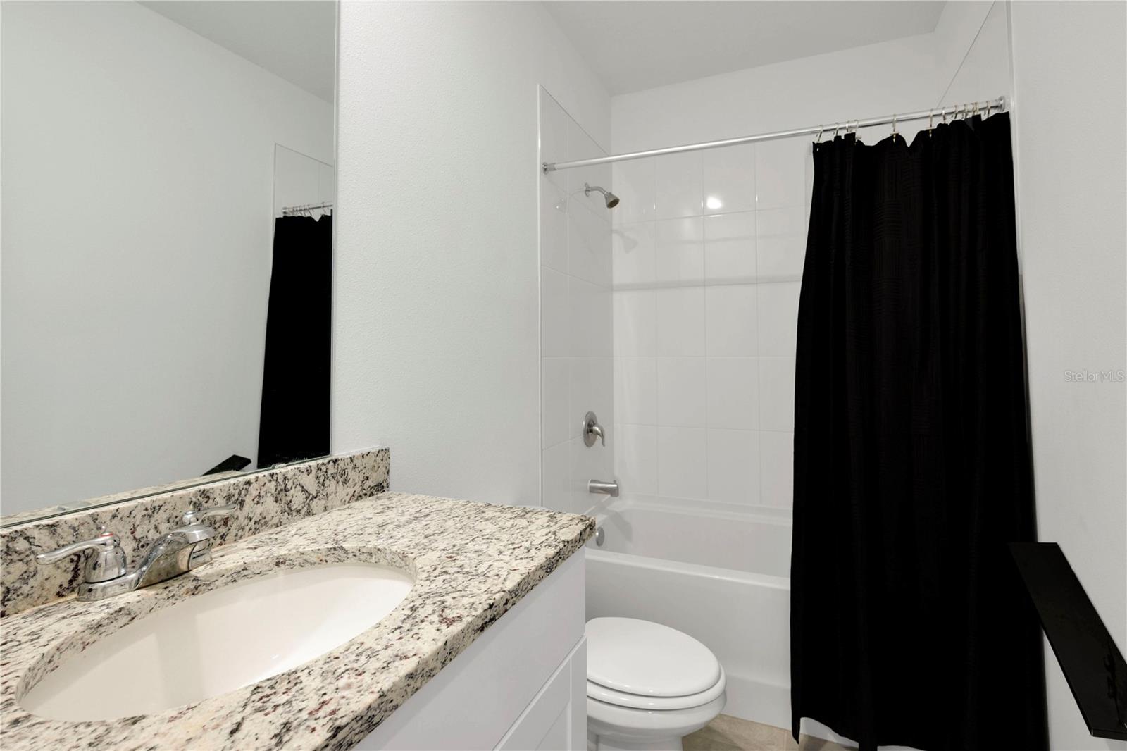 LAWSON DUNES SUB - Residential Lease