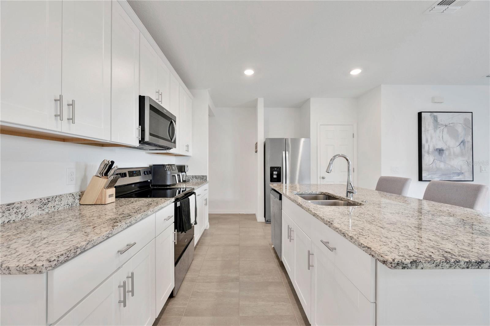 LAWSON DUNES SUB - Residential Lease