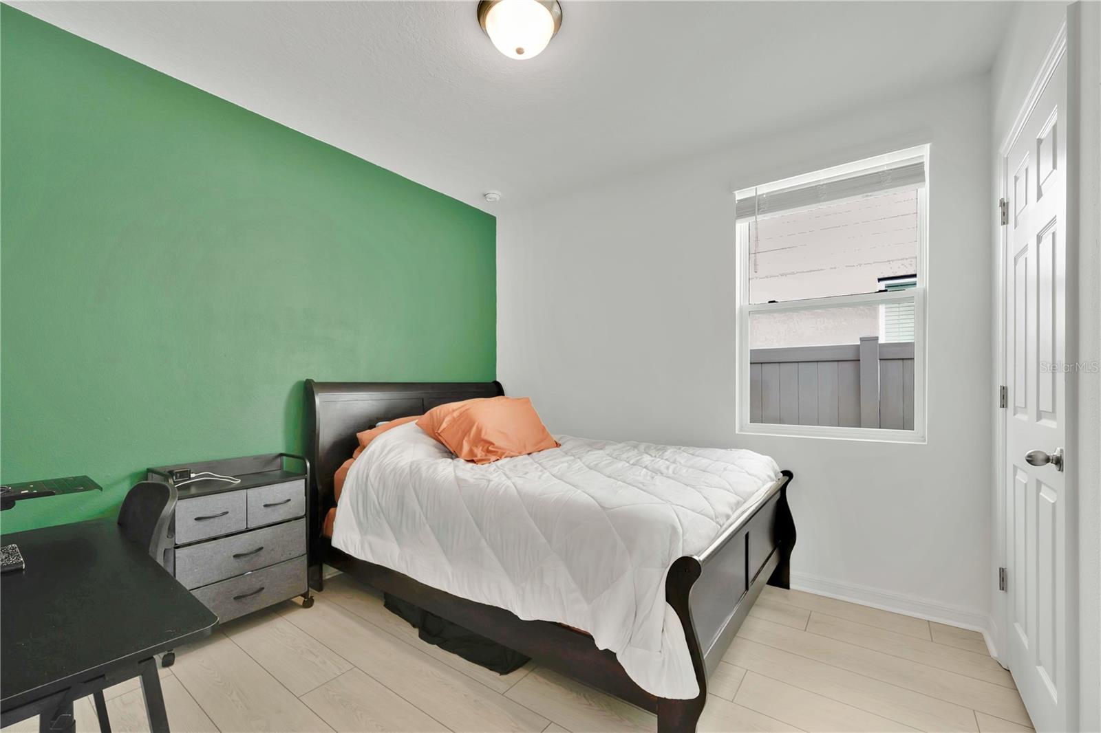 LAWSON DUNES SUB - Residential Lease