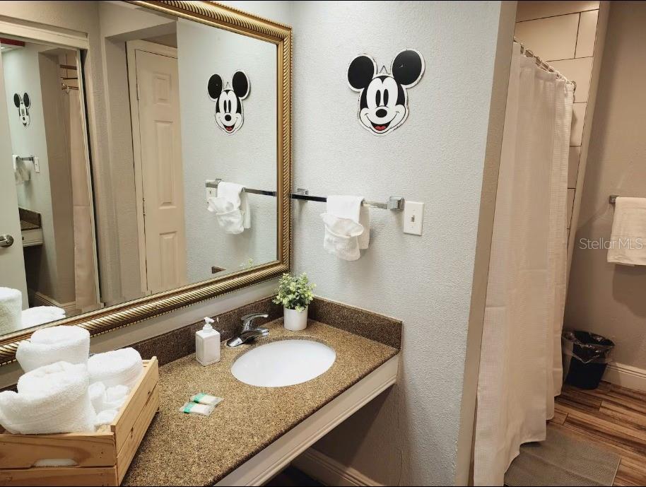 PARKWAY PALMS RESORT MAINGATE CONDO - Residential