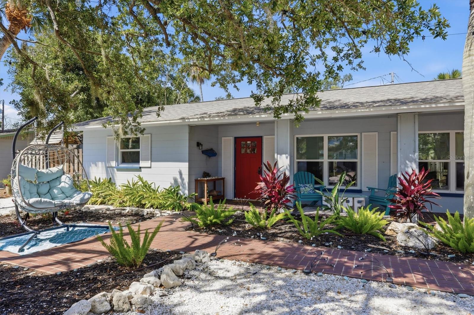 5128 OXFORD DRIVE