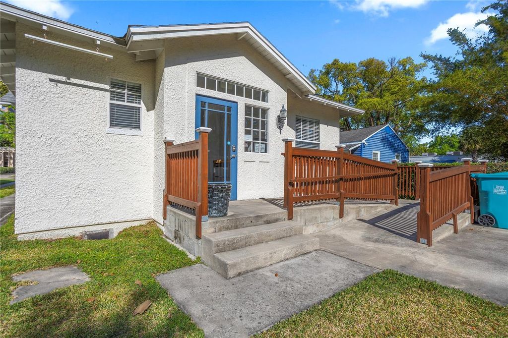 Photo of 827 Irma Avenue, Orlando, FL 32803 (MLS # O6369982)