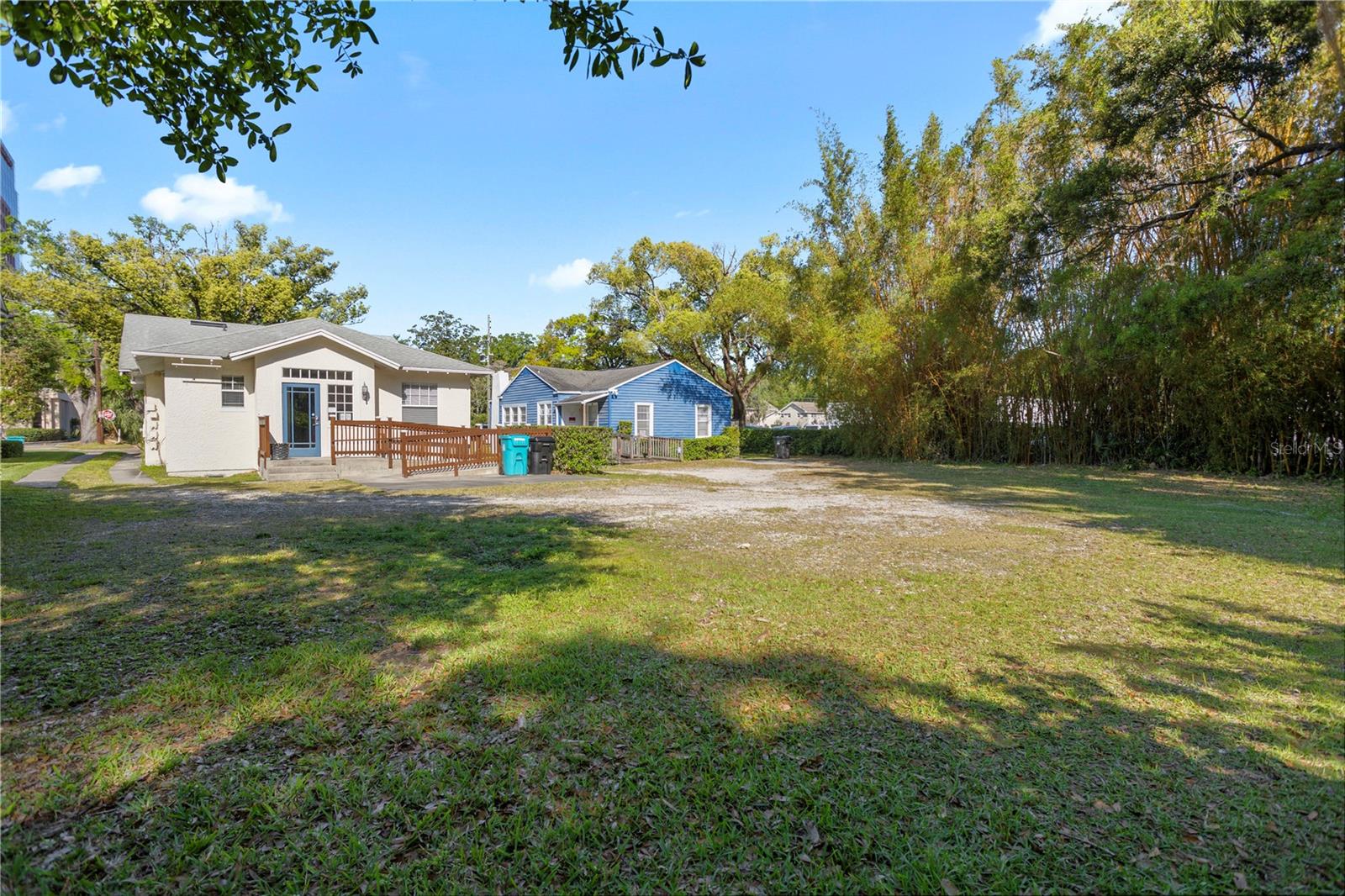 MAGNOLIA PARK - Commercial Lease