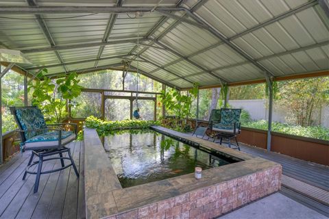 A home in NORTH PORT