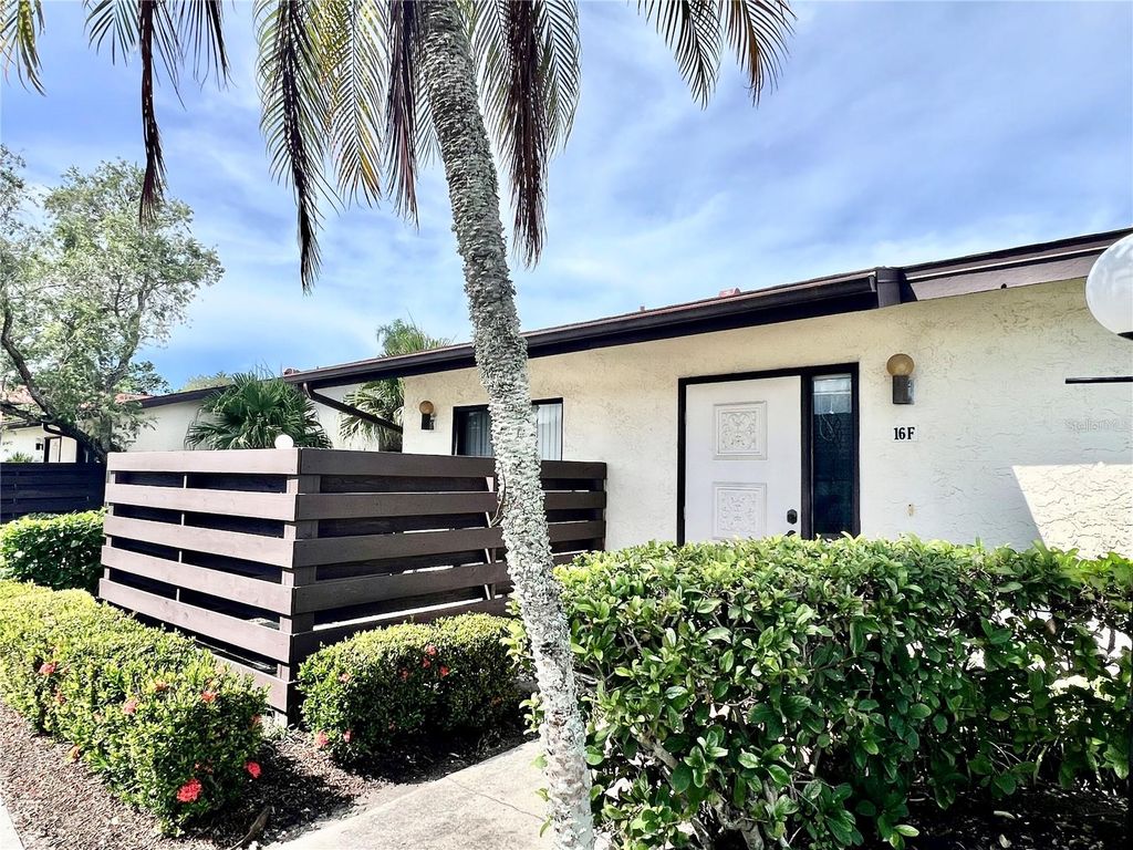Photo of 5400 34th St W #F16, Bradenton, FL 34210 (MLS # A4664767)