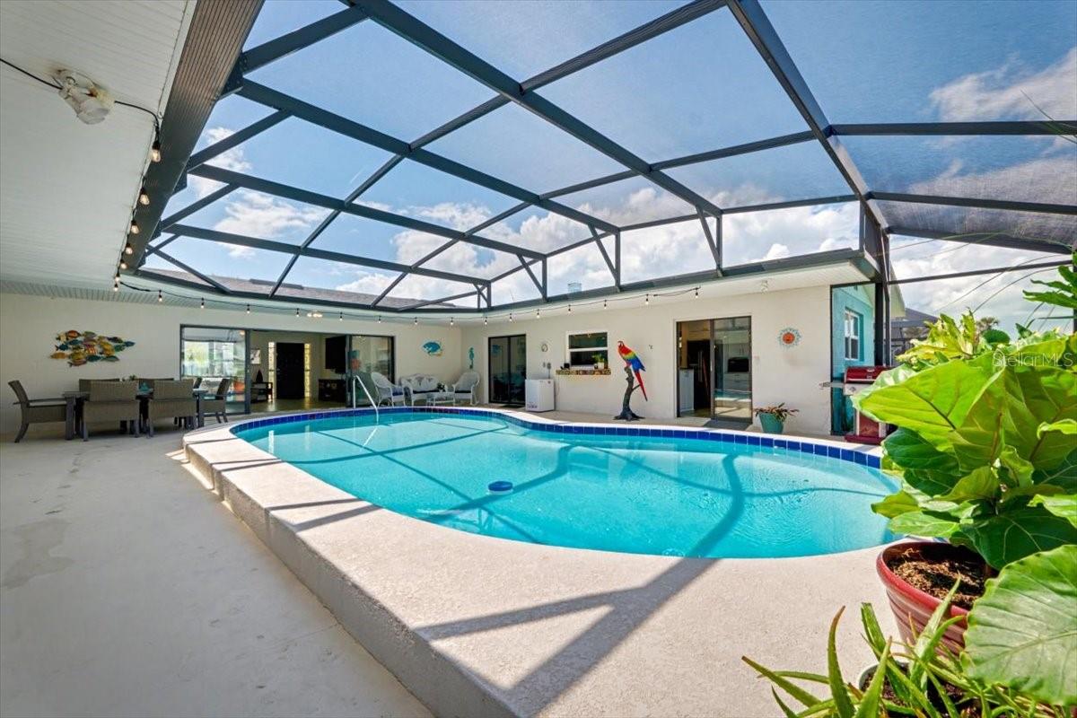 YACHT HAVEN - Residential