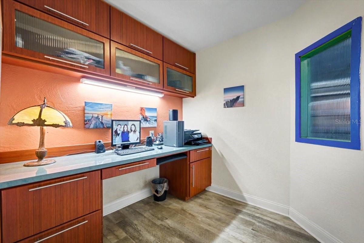 YACHT HAVEN - Residential