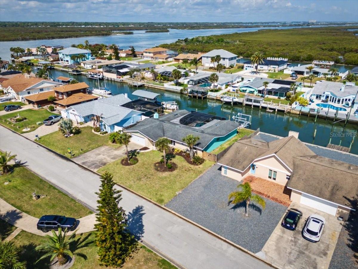 YACHT HAVEN - Residential