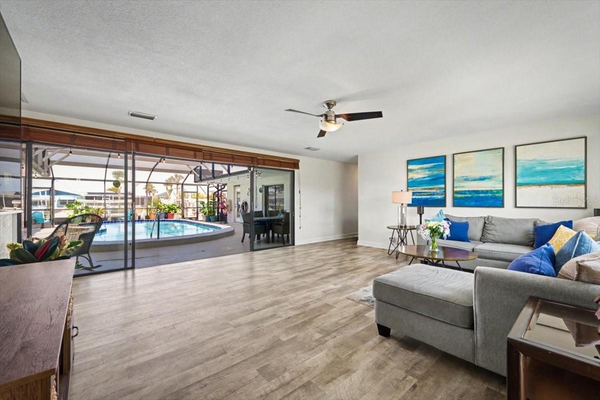 YACHT HAVEN - Residential