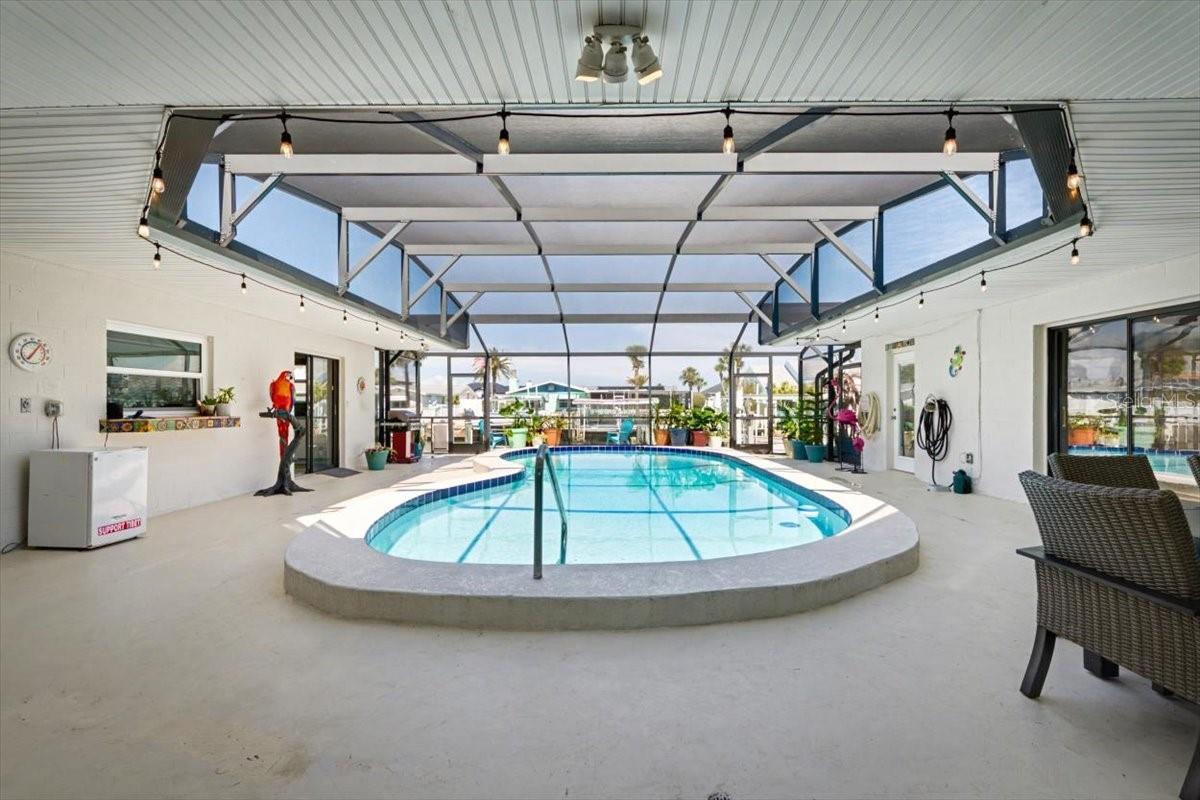 YACHT HAVEN - Residential