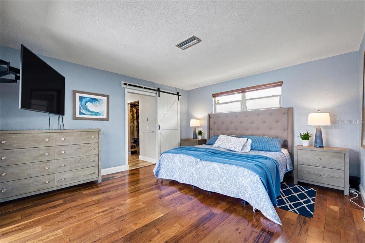 YACHT HAVEN - Residential