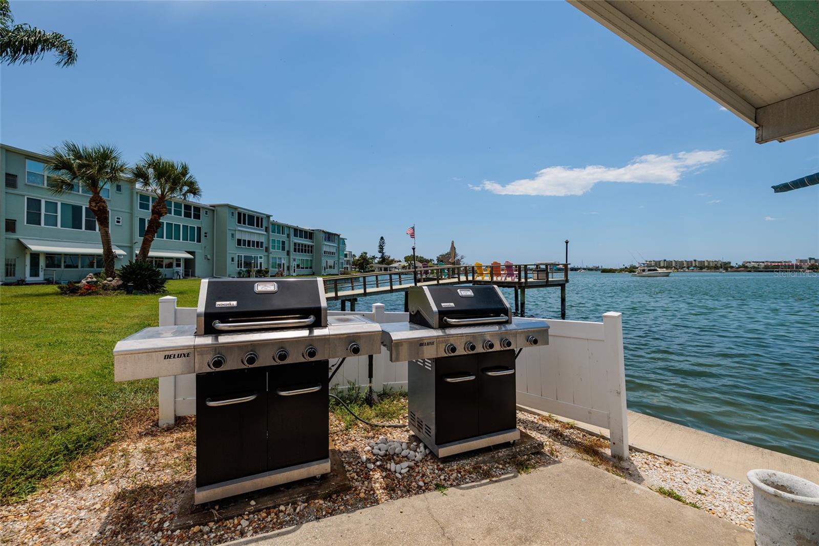 SHORE PLAZA BLDG - Residential