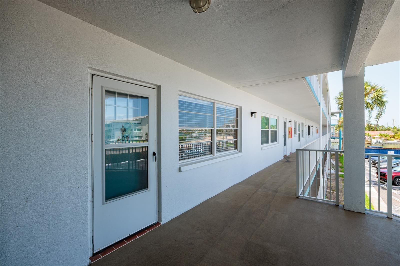 SHORE PLAZA BLDG - Residential