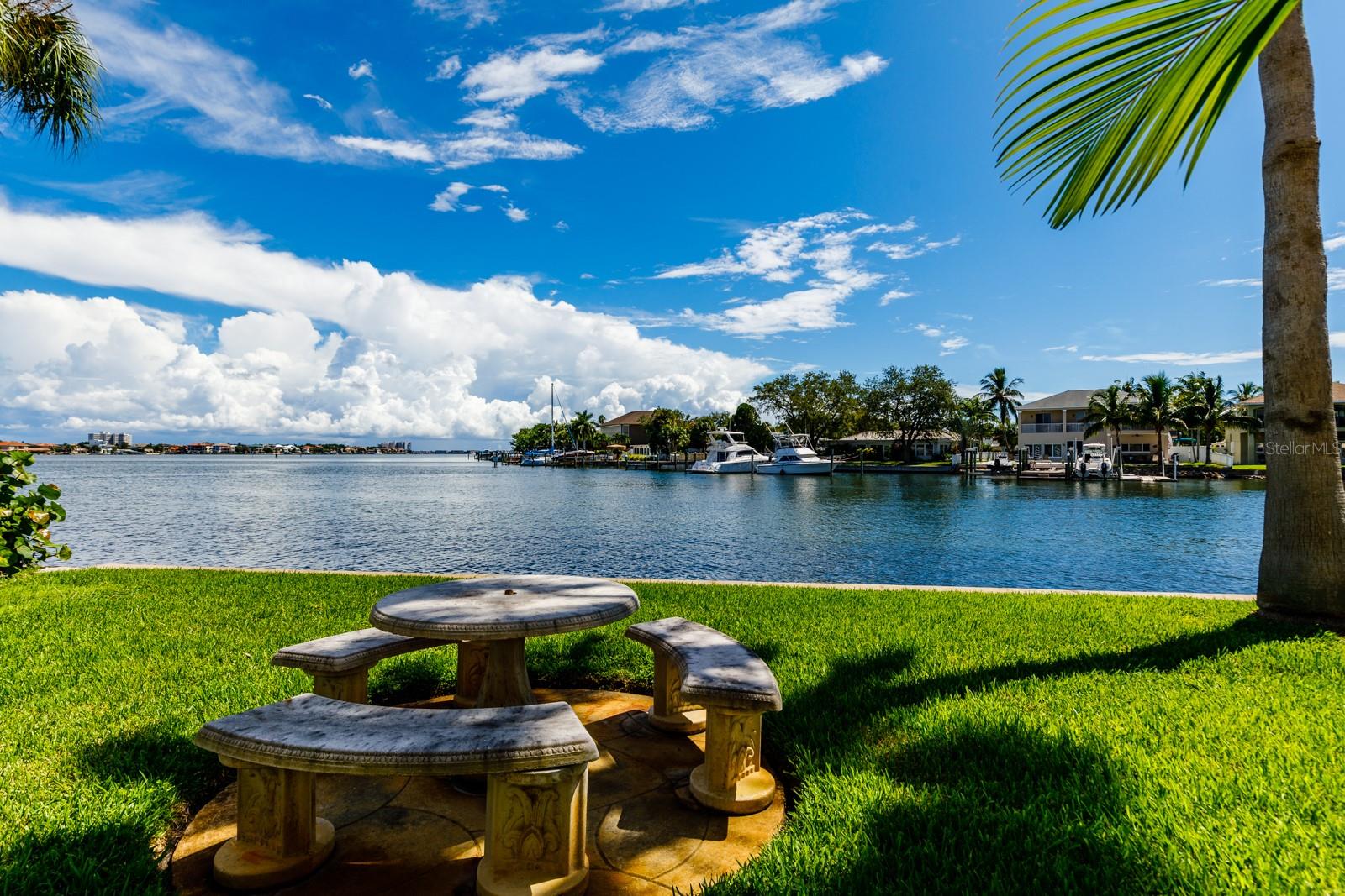 SHORE PLAZA BLDG - Residential