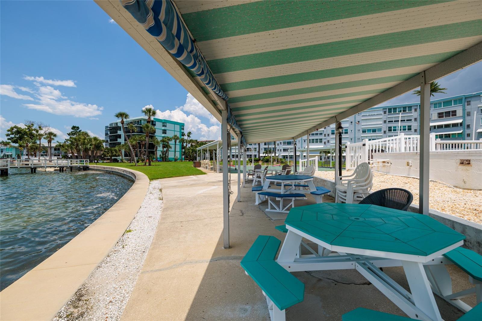 SHORE PLAZA BLDG - Residential