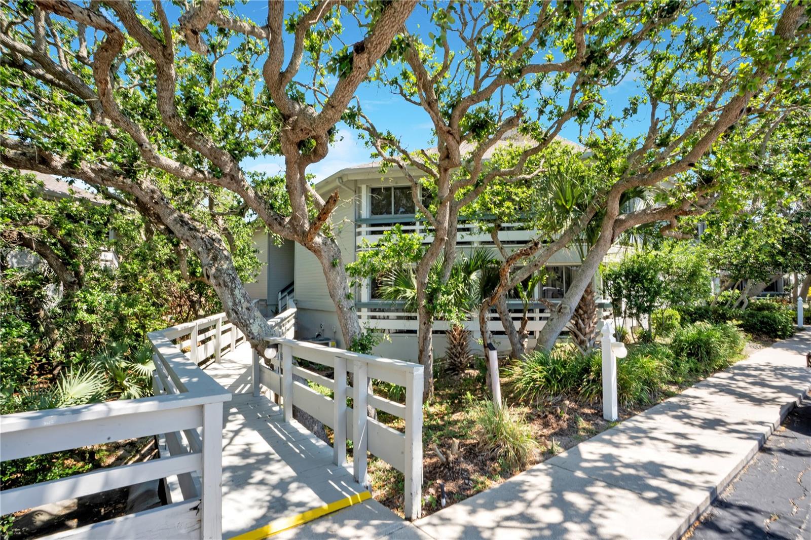 VERANDAS AT SEA WOODS CONDO - Residential