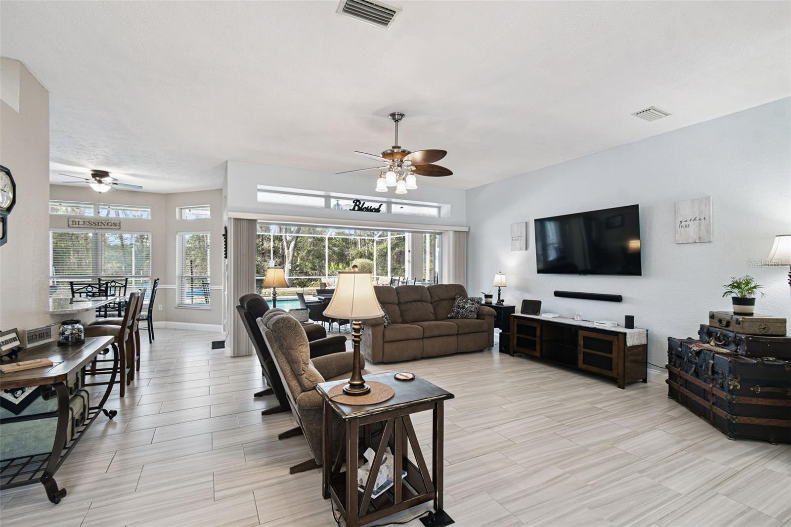 WOODLAND WATERS PH 1 - Residential