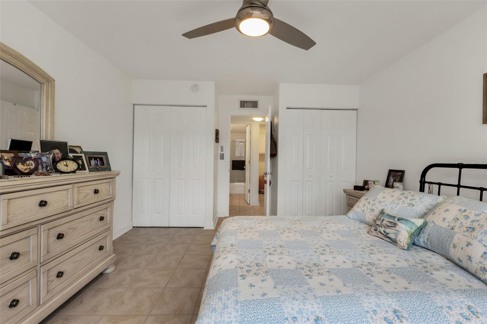 GATEWAY POINT - Residential Lease