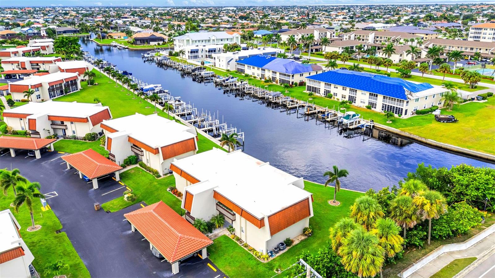 GATEWAY POINT - Residential Lease
