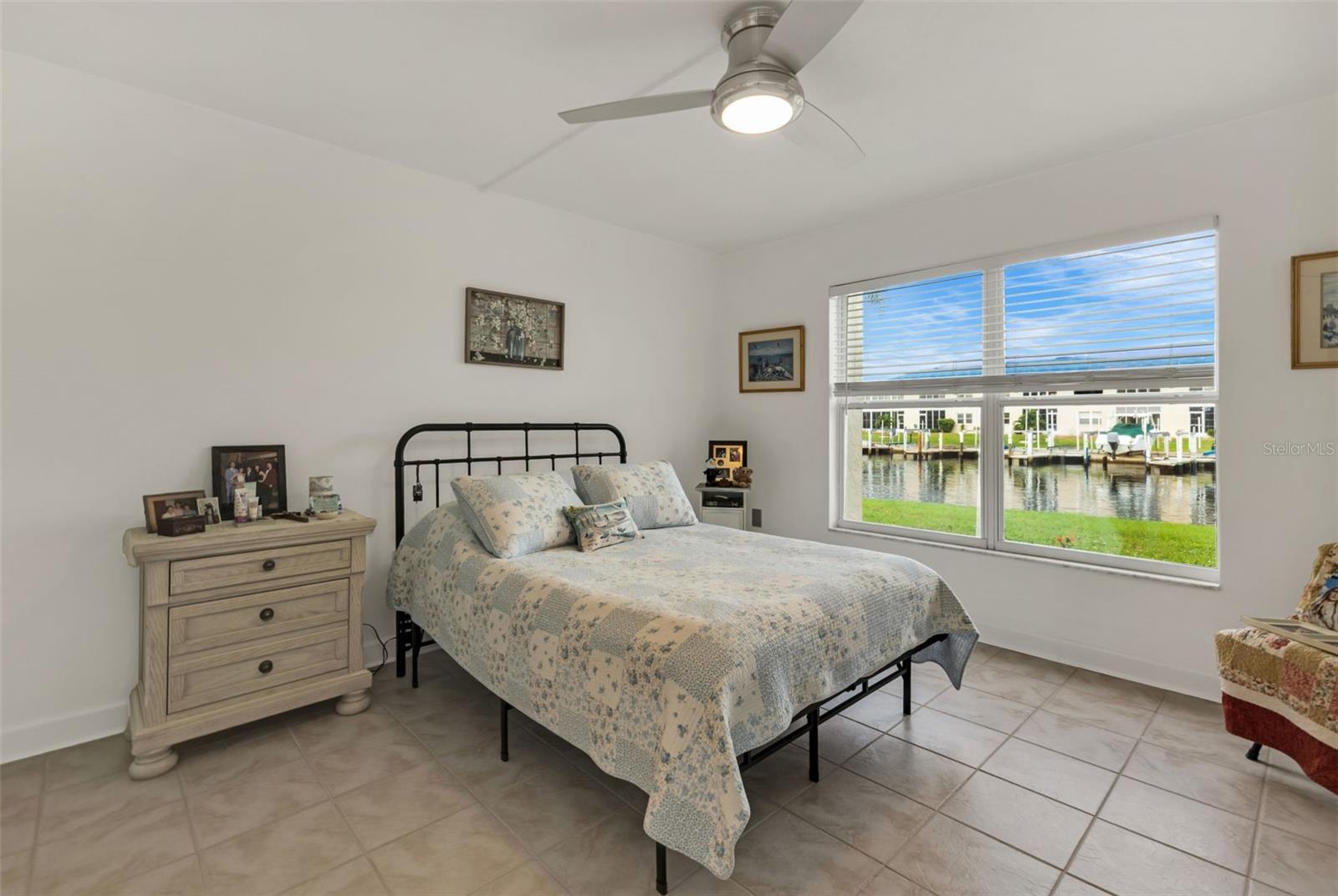 GATEWAY POINT - Residential Lease
