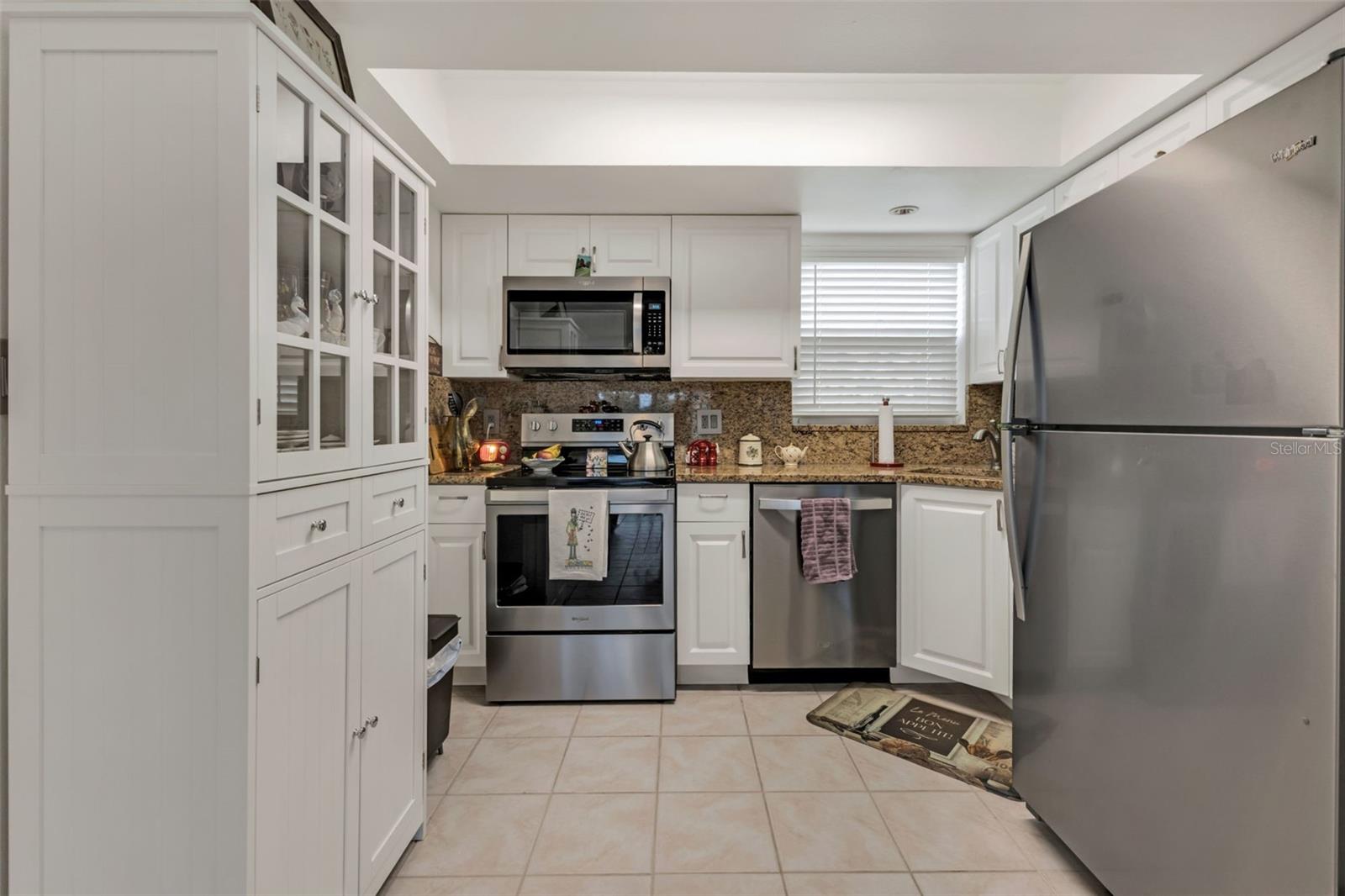 GATEWAY POINT - Residential Lease