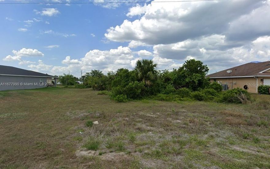 Amazing opportunity to build your dream home in Lehigh Acres in this 0.24 Acres zoned RS-1!! This property is strategically located just minutes away from all major attractions, restaurants, and entertainment venues. Perfect for investors, developers, or anyone looking to build their dream home or business, this vacant land offers endless possibilities. Whether you're looking to build a single-family home, Duplex or an investment. Schedule your appoinment today!