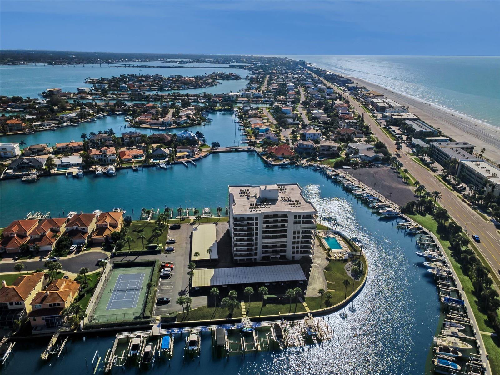 HARBORAGE CONDO BELLEAIR BEACH - Residential