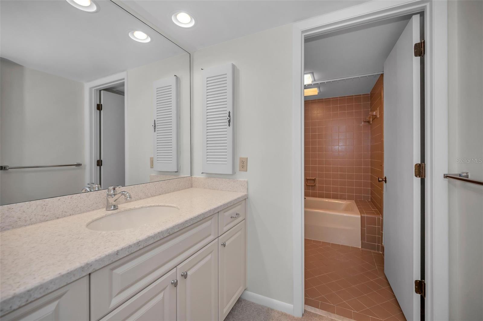 HARBORAGE CONDO BELLEAIR BEACH - Residential