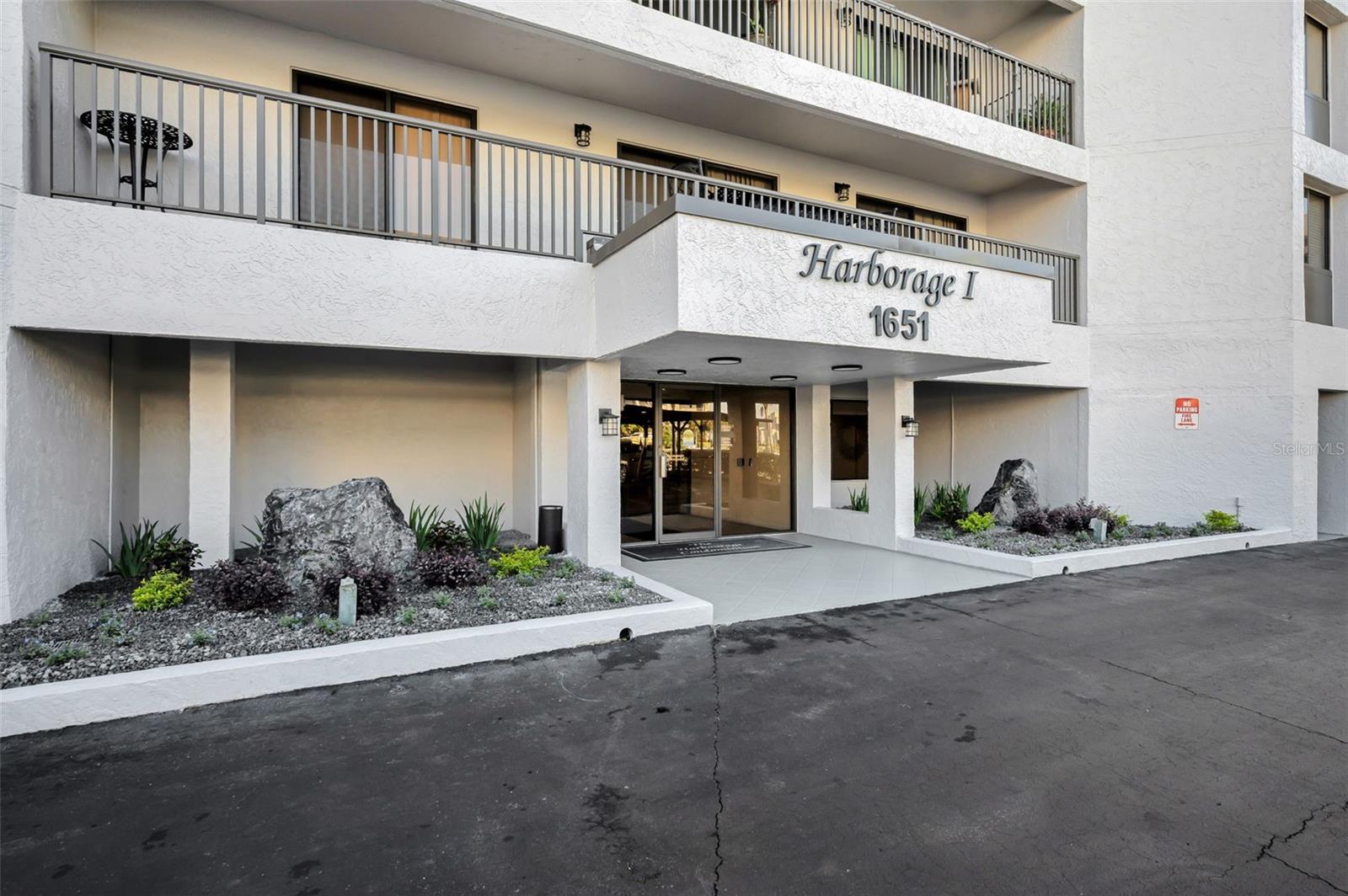 HARBORAGE CONDO BELLEAIR BEACH - Residential