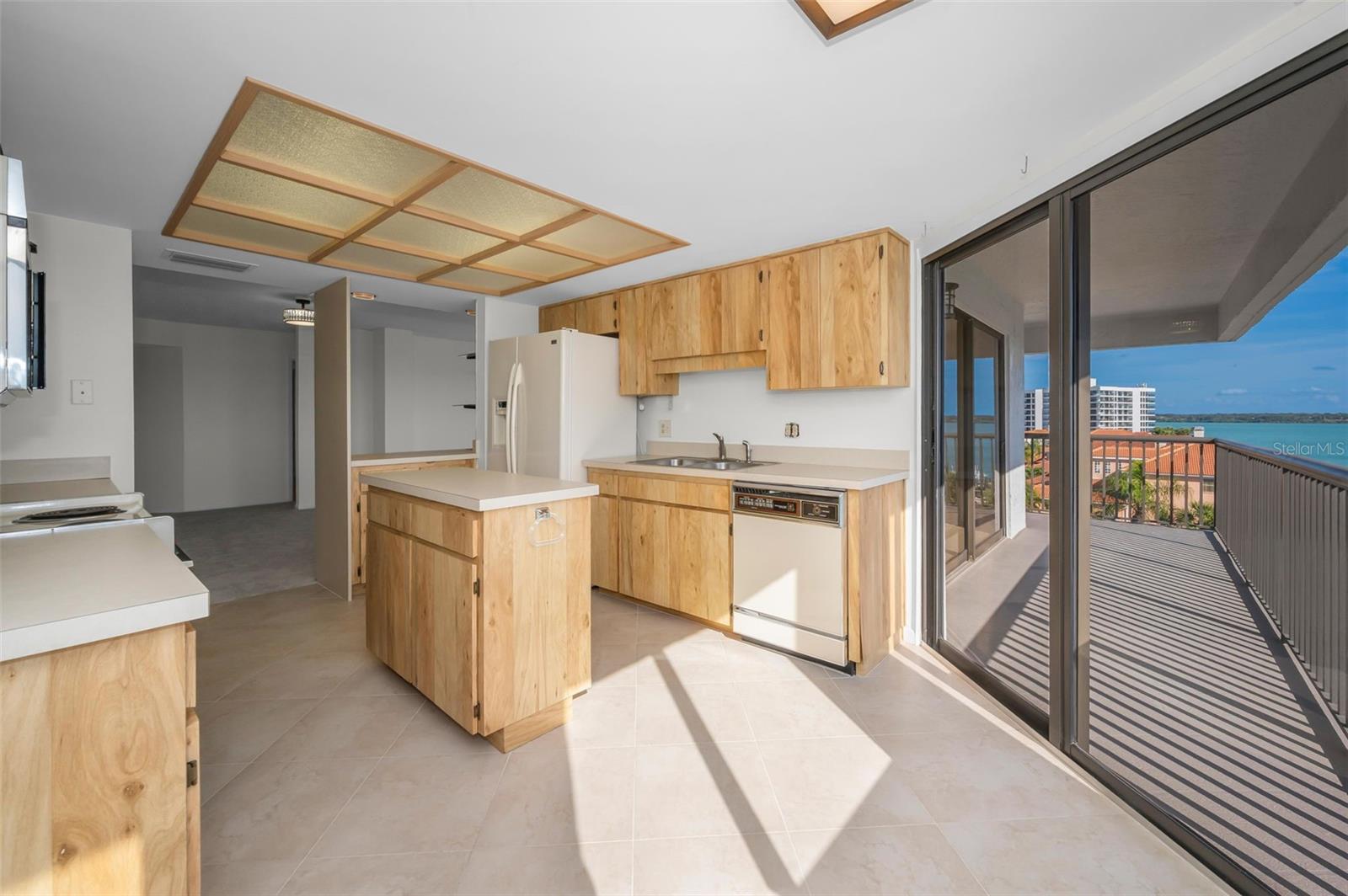 HARBORAGE CONDO BELLEAIR BEACH - Residential