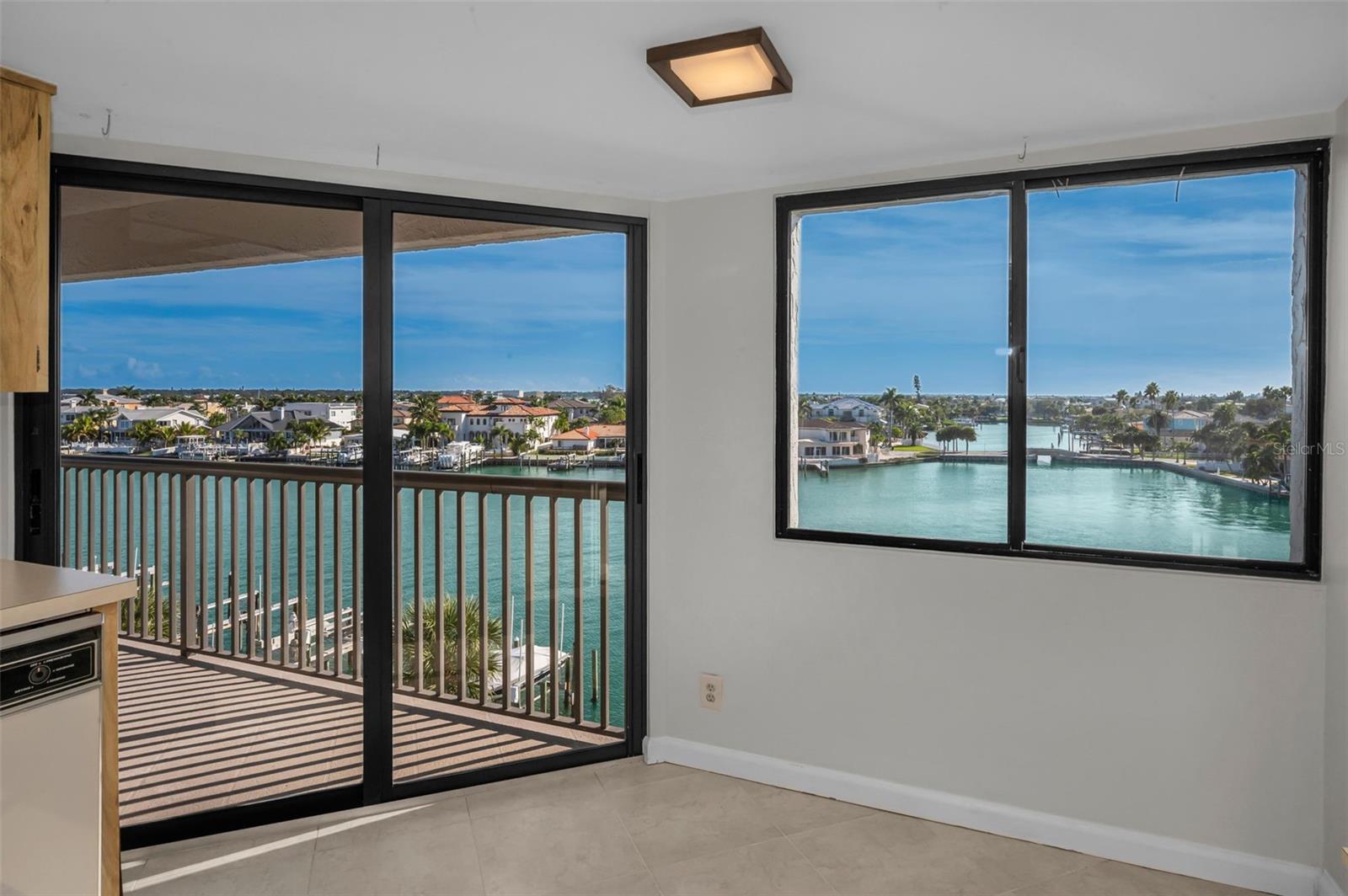 HARBORAGE CONDO BELLEAIR BEACH - Residential