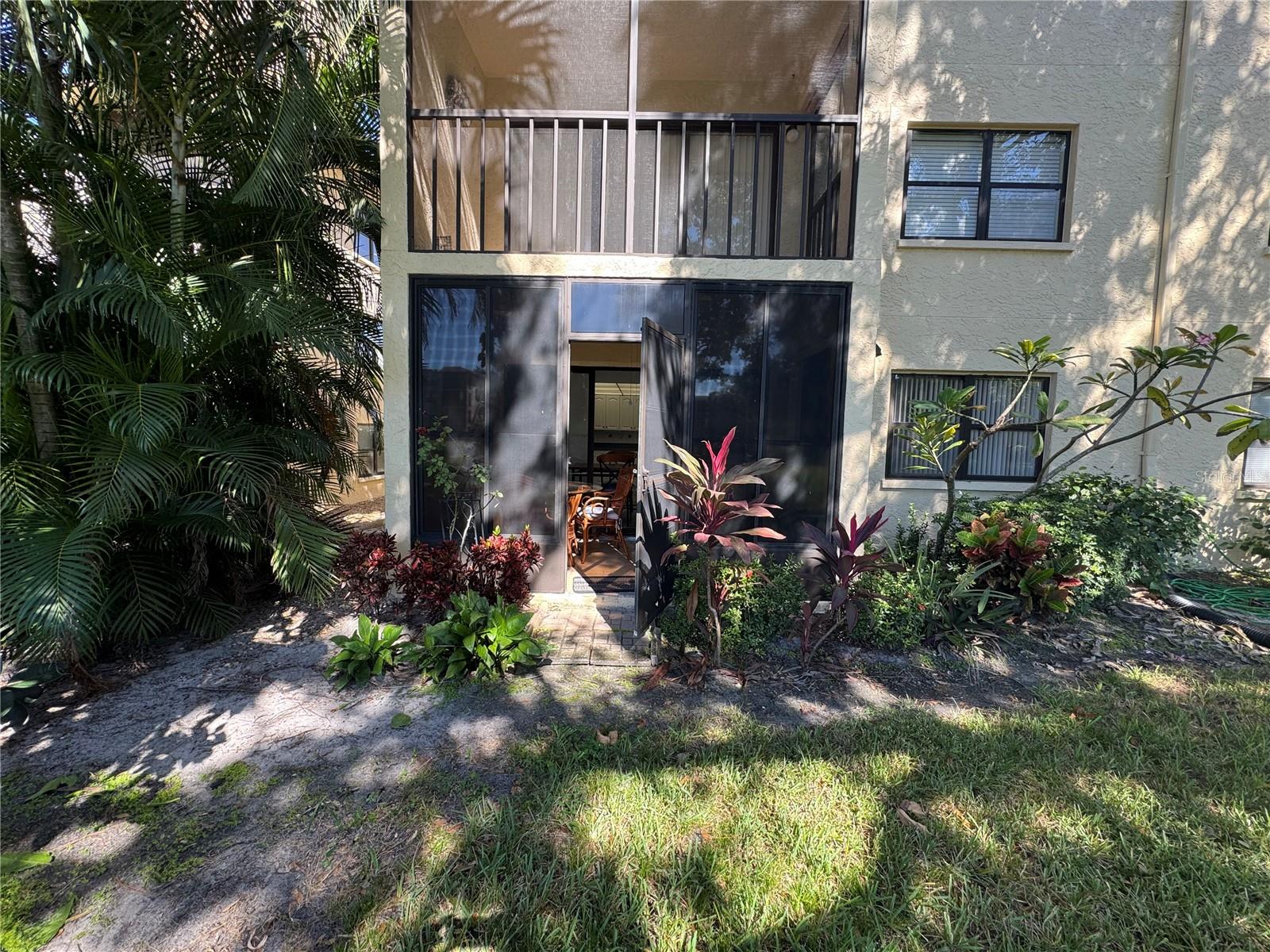 DESOTO SQUARE VILLAS - Residential Lease