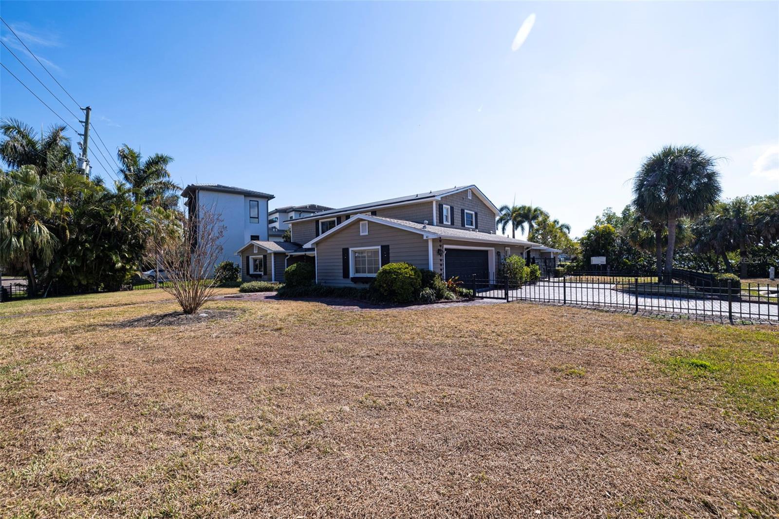 SNELL ISLE SHORES ADD - Residential