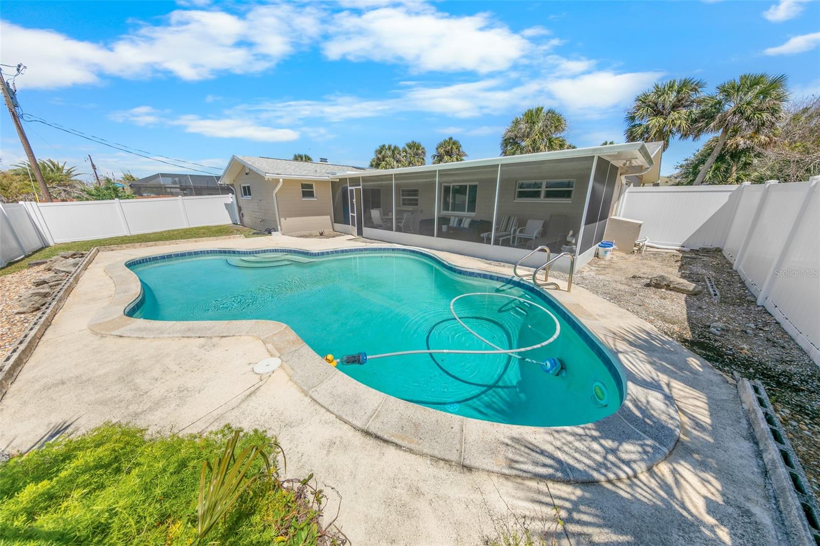 STERLING HEIGHTS - Residential