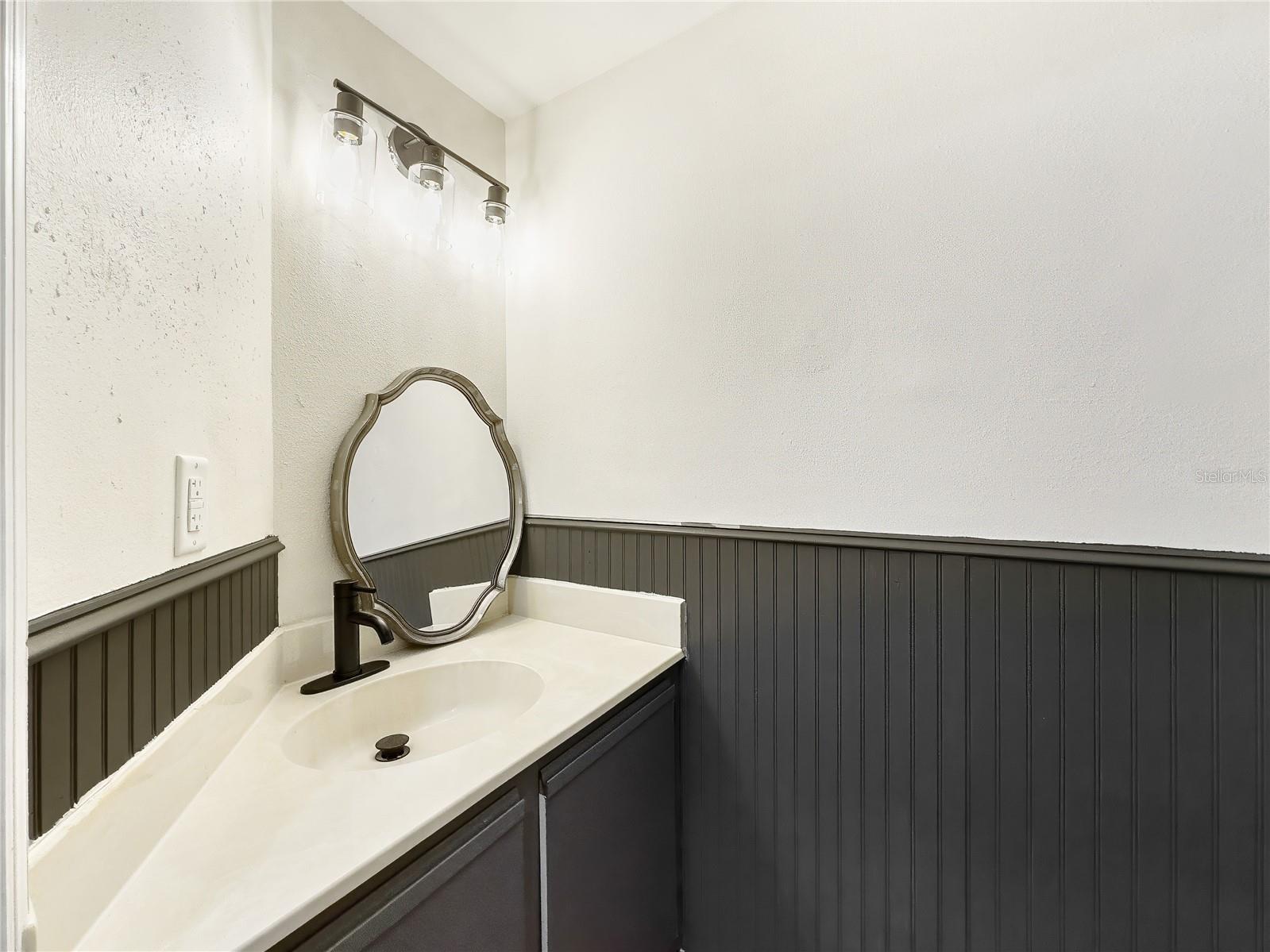 FAIRCREST III A CONDO - Residential Lease