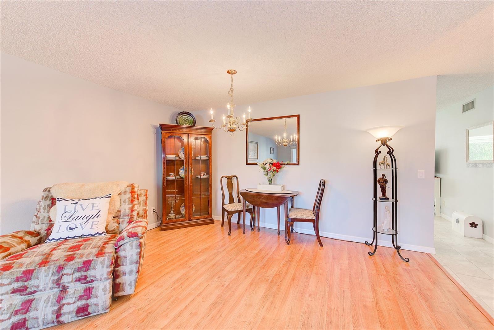 2229 AMERICUS BOULEVARD W 25