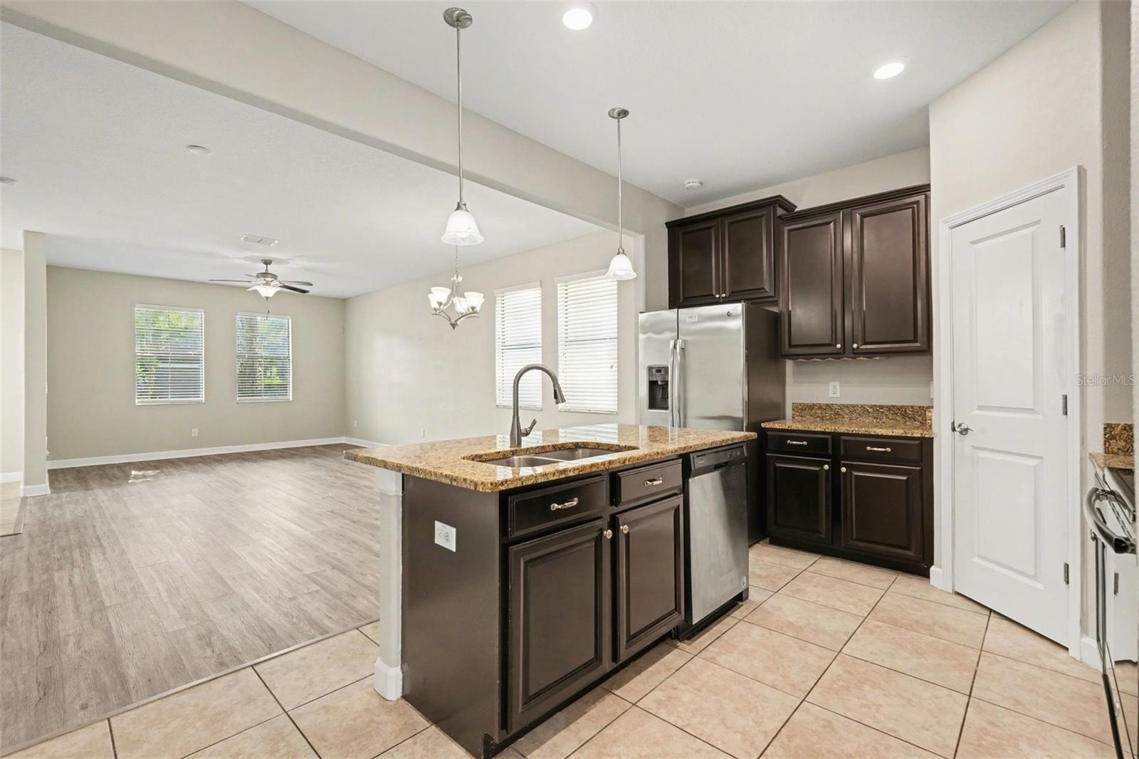 ARBORS/WIREGRASS RANCH - Residential