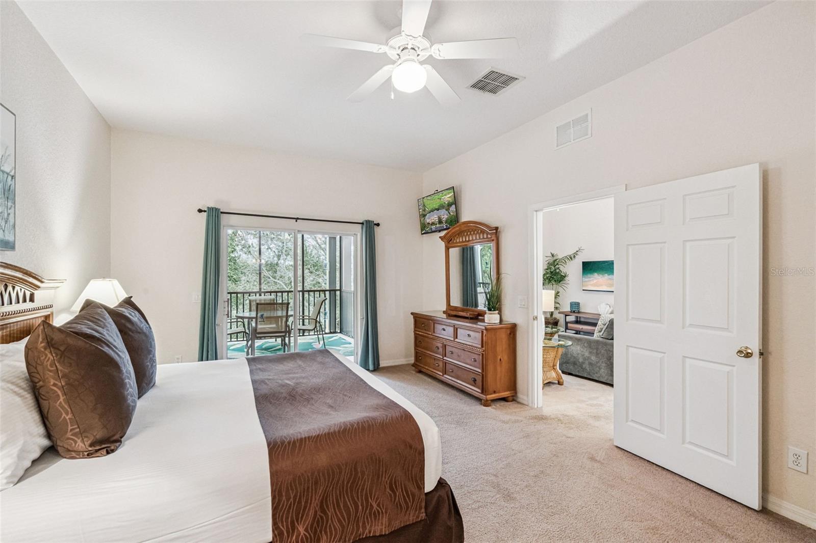 BAHAMA BAY RESORT - Residential