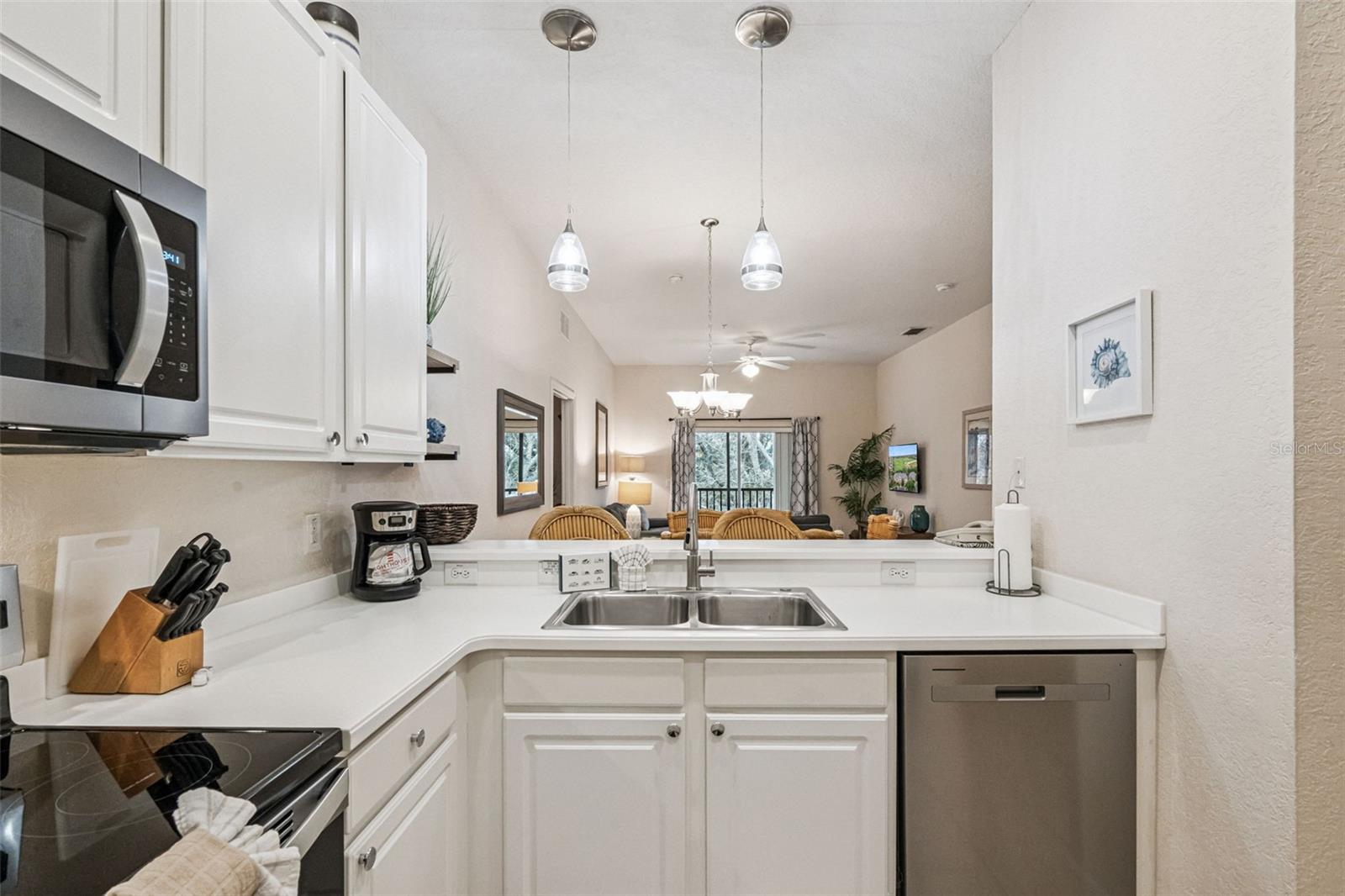 BAHAMA BAY RESORT - Residential