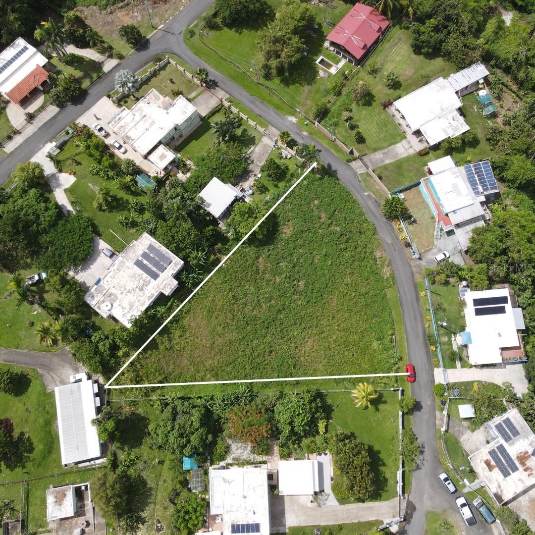 Escape to tranquility with this spacious 2,684.75 sq m vacant lot in the serene residential area of Rio Grande. This lush, peaceful setting offers the perfect backdrop to design your ideal sanctuary; whether it’s a cozy home, a garden paradise, or a serene retreat, the possibilities are endless. Imagine the luxury of a private estate with ample space to relax, entertain, and enjoy the natural beauty around you. This is your chance to craft the ultimate oasis in Rio Grande.
